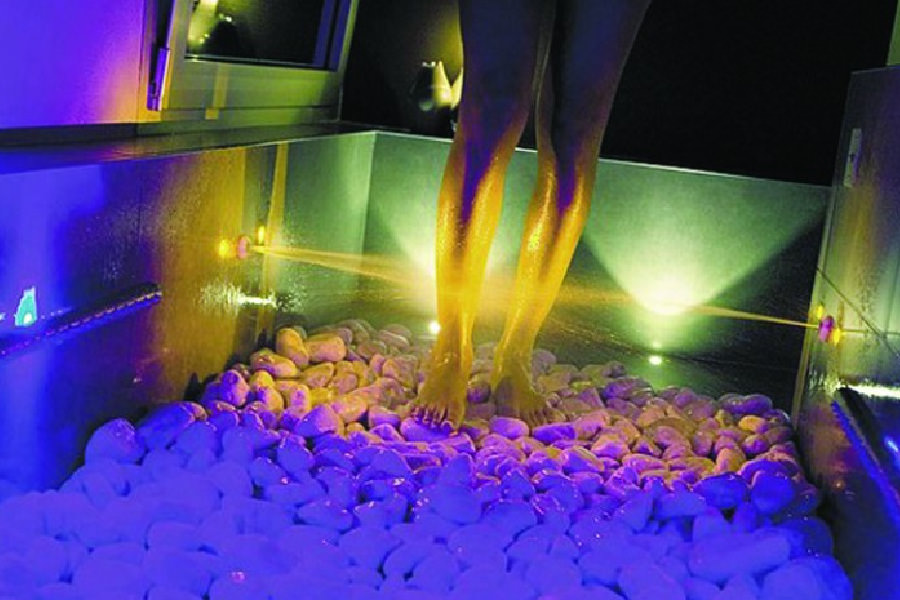 WELLNESS PATH FOR BODY AND MIND HEALTH KNEIPP PATHS with jets of cold and hot water
