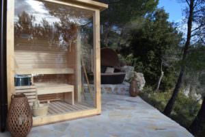 SAUNA IN LEGNO CON VETRATA PANORAMICA