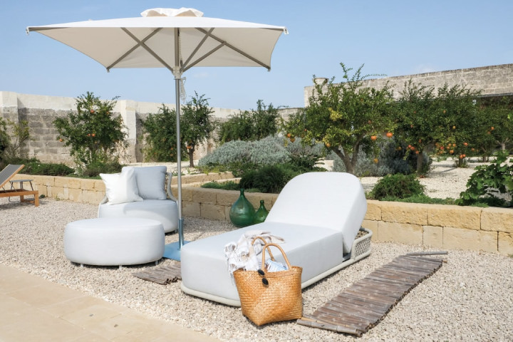 LOOP LETTINO IN ALLUMINIO CON CUSCINO LETTINO RELAX RESISTENTE ALLE INTEMPERIE