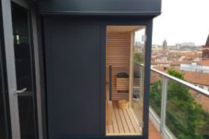 SAUNA IN LEGNO CON VETRATA PANORAMICA