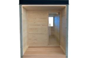 SAUNA CON AMPIA VETRATA ESTERNA