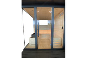 SAUNA DA ESTERNO CON VETRATA PANORAMICA E VERANDA